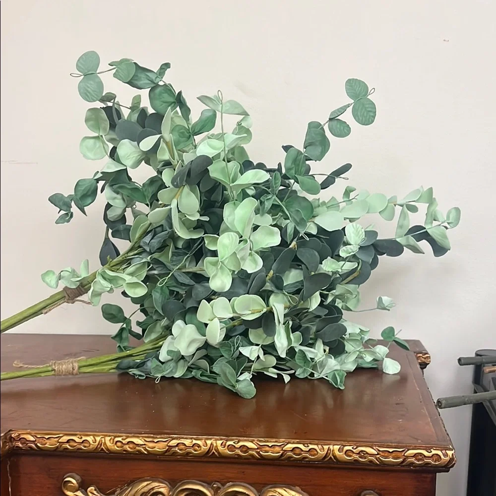 Elegant Green Faux Eucalyptus Arrangement